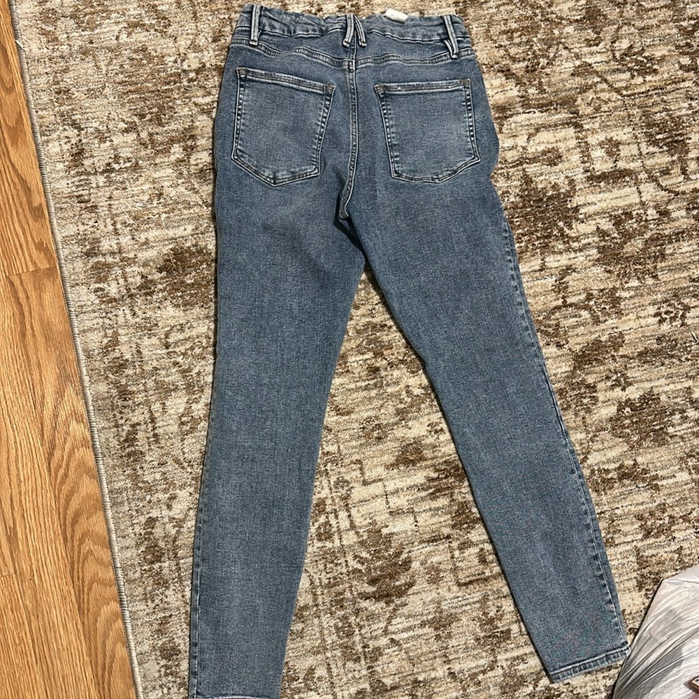 Good American Jeans - Picture 2 of 4
